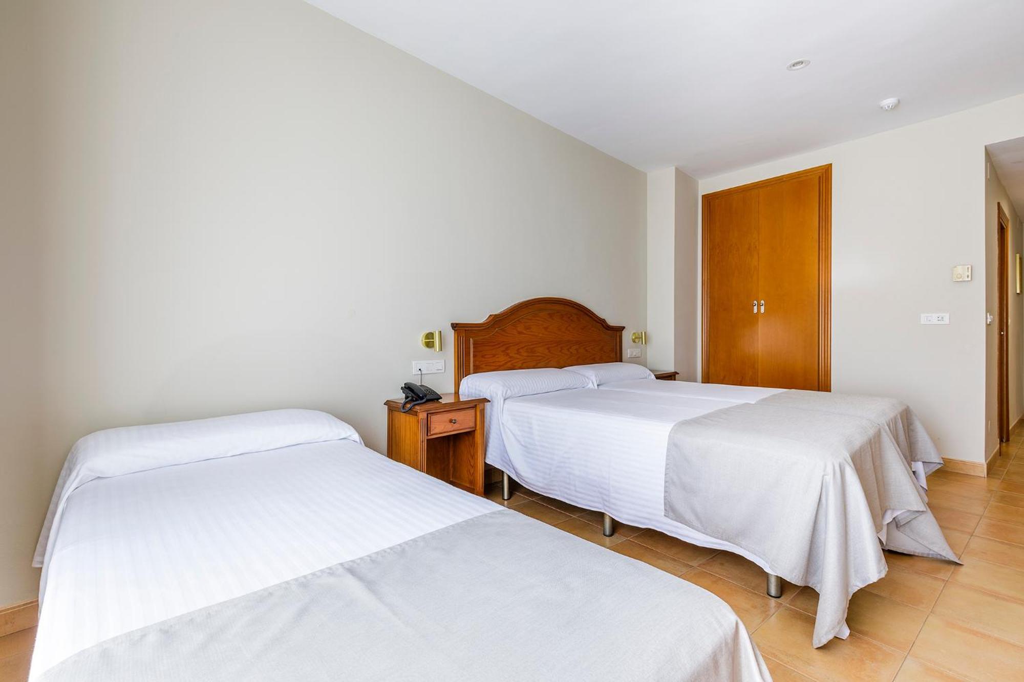 Hotel Almijara - Mares La Herradura  Zewnętrze zdjęcie