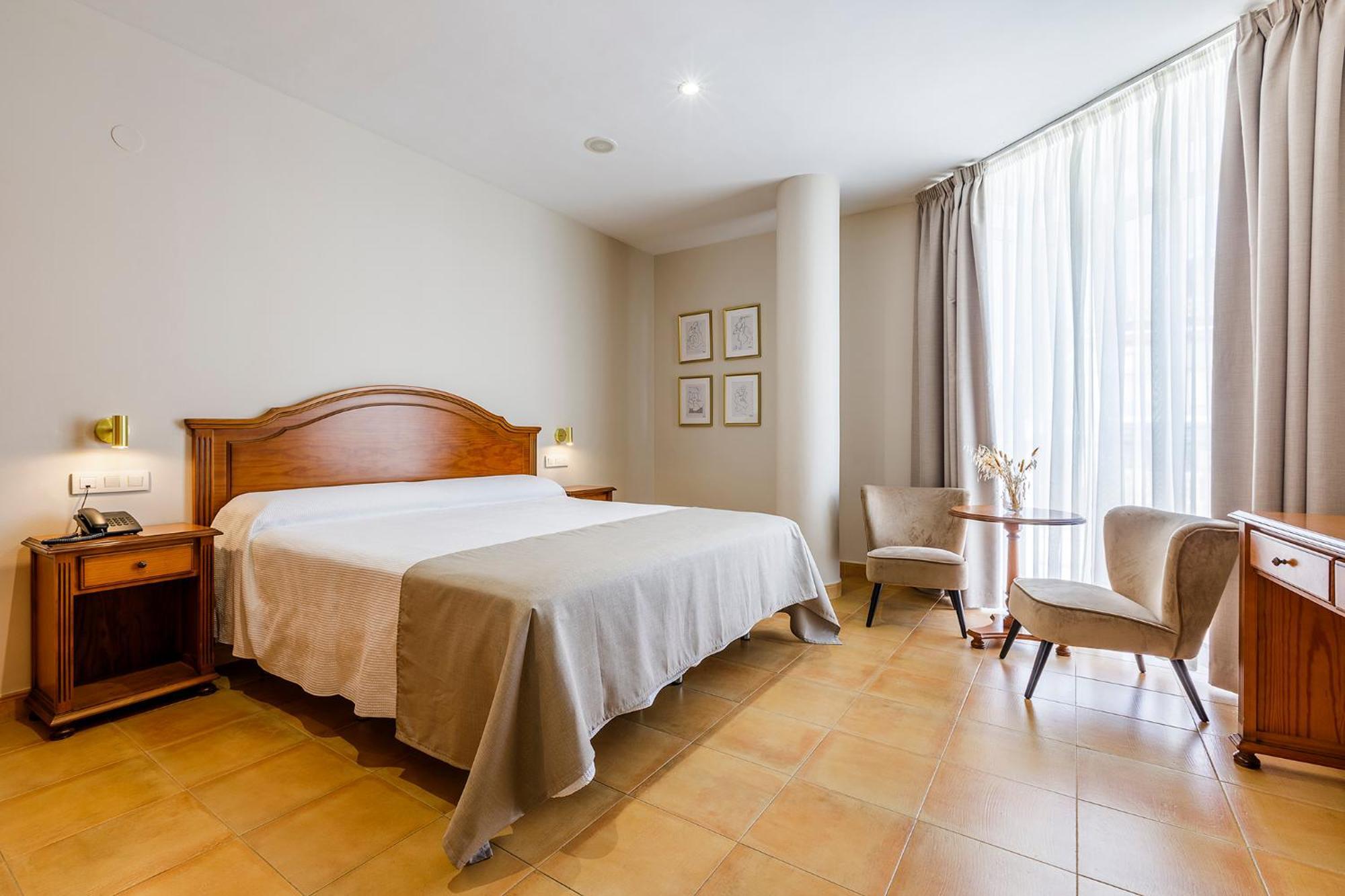 Hotel Almijara - Mares La Herradura  Zewnętrze zdjęcie