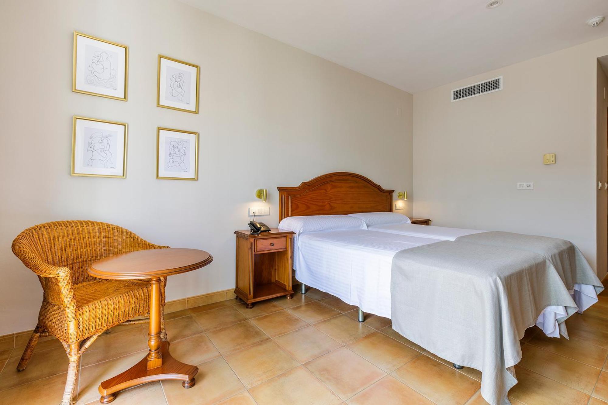 Hotel Almijara - Mares La Herradura  Zewnętrze zdjęcie